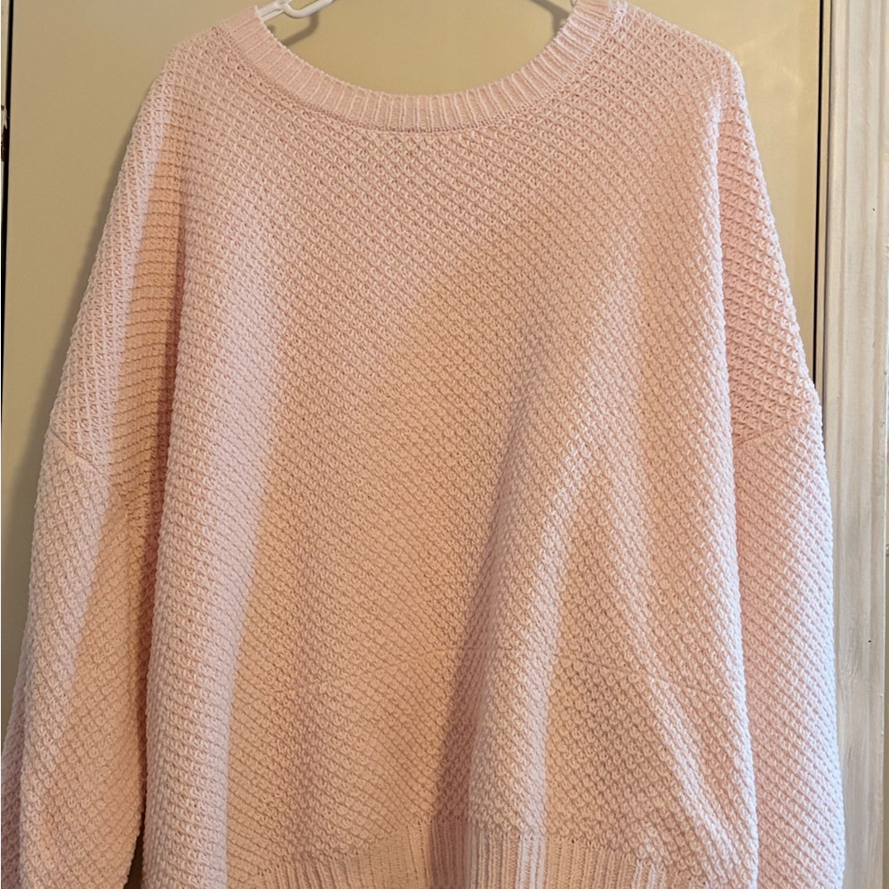 Elegant Pink Women's Crew Neck Sweater